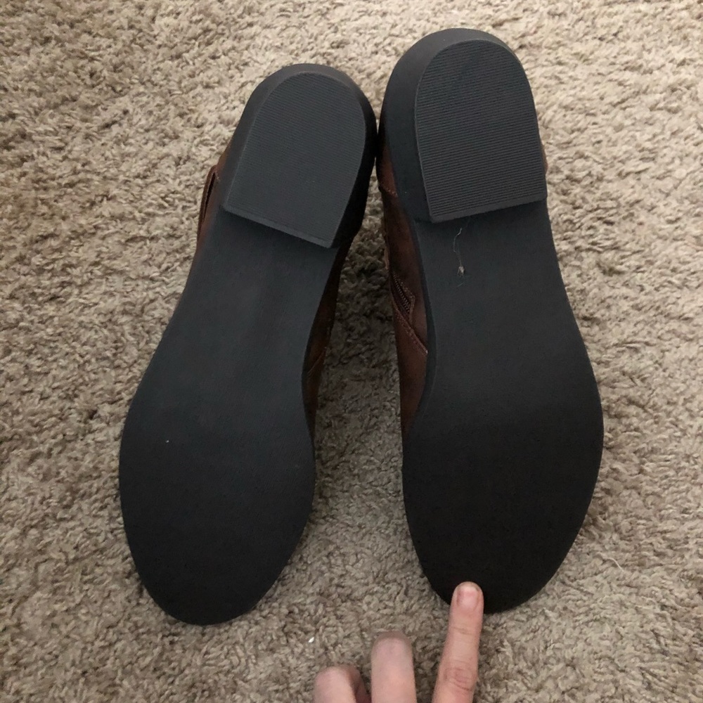 Comfy walking boots - Picture 2 of 3